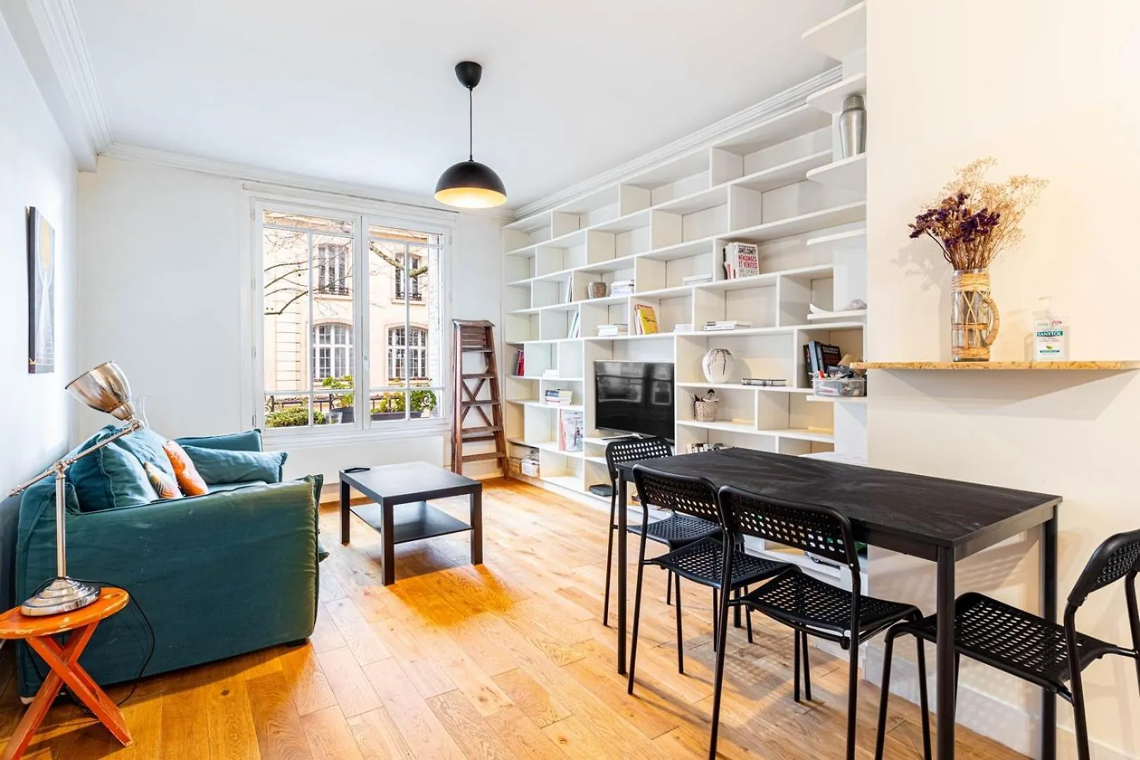 Guestready - Appartement Chic Et Elegant contacts